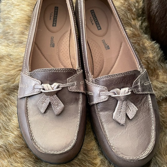 Clarks women’s shoes size 9 1/2 medium - Picture 1 of 4